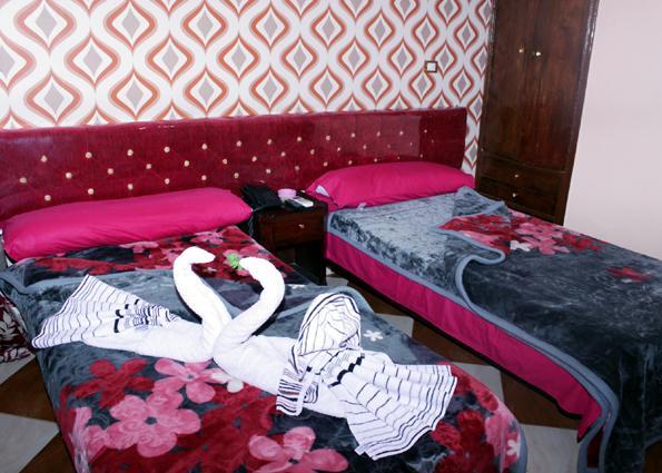 Tiba Hotel Aswan Eksteriør billede